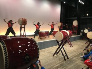 シンガポール企業向け和太鼓チームビルディング歓迎演奏